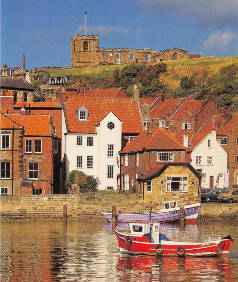 Whitby Central Close To Beach Pier Flowergate 호텔 외부 사진